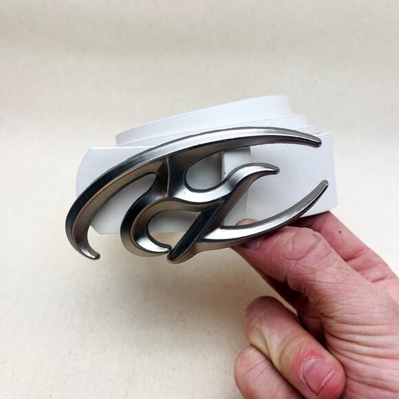 y2k 2000s chrome star futuristic cross emblem white grunge silver emo belt - Picture 4 of 5